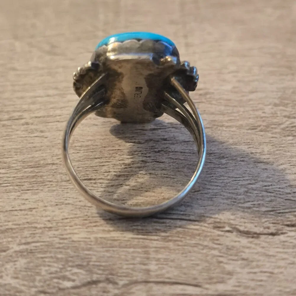 Southwestern Sterling Silver Turquoise Ring Sz 7.5